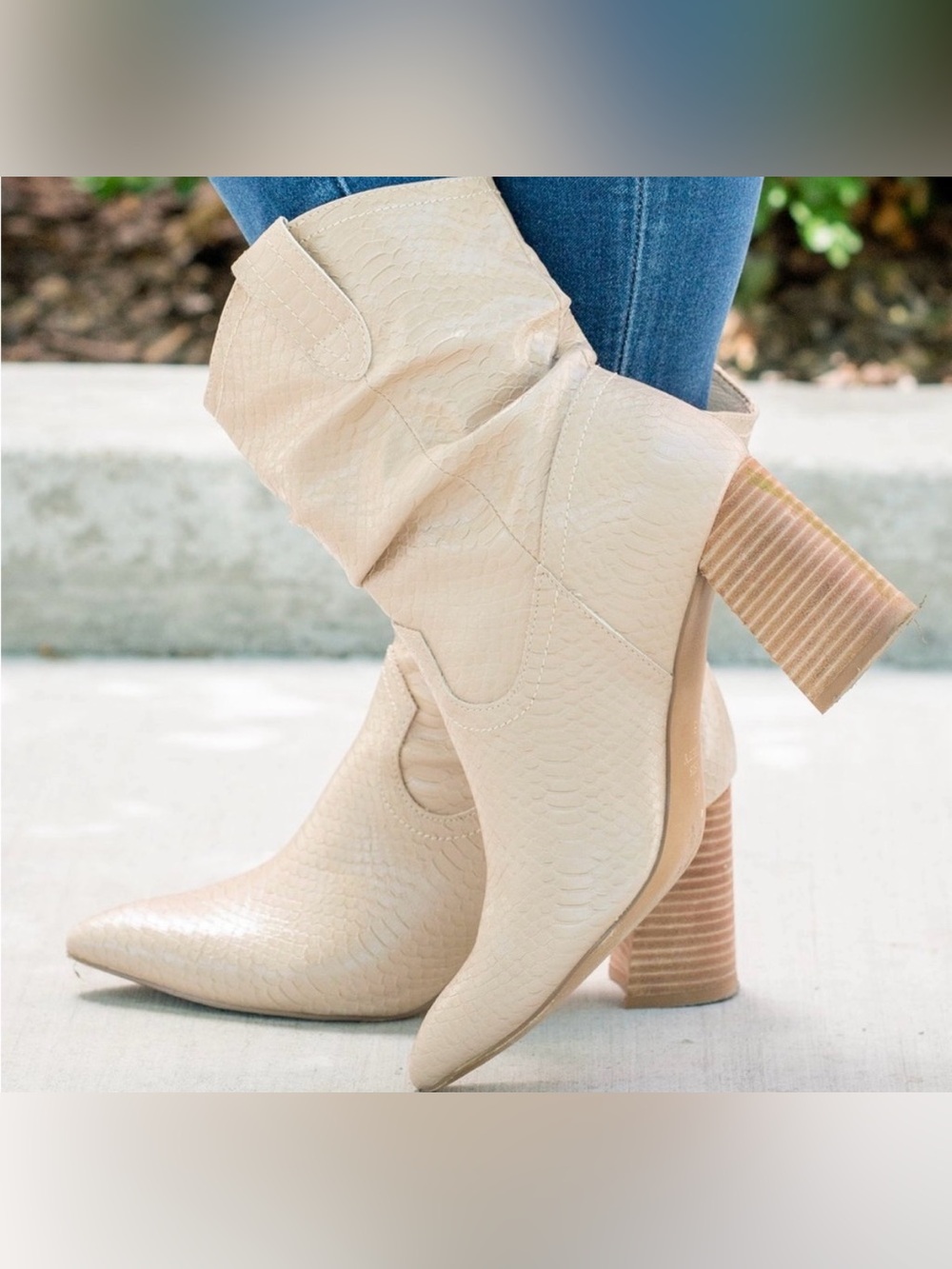 Oasis Society MAVIS Slouchy Boots Faux Snake Skin Beige 7.5